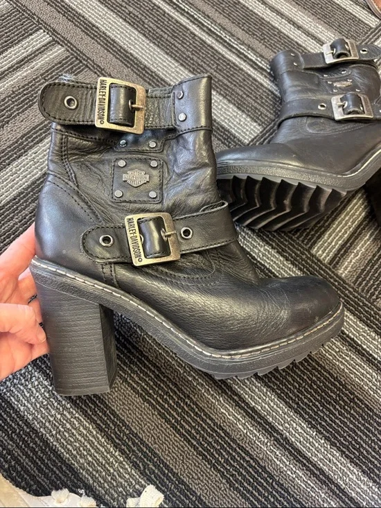 Harley-Davidson Black Leather Buckle Heeled Moto Boots - Picture 2 of 5